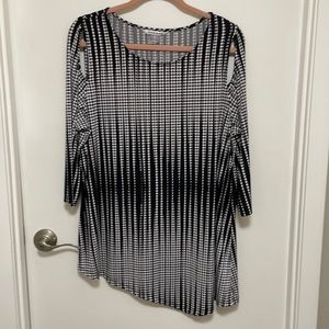 Nygard Blouse Black & White Dots Asymmetrical 1X